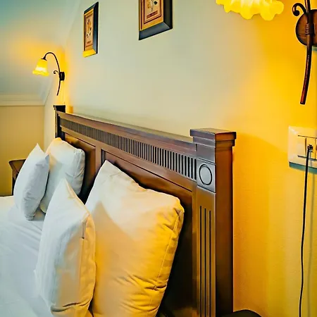 Joy Ruby Red Retreat Apartment *