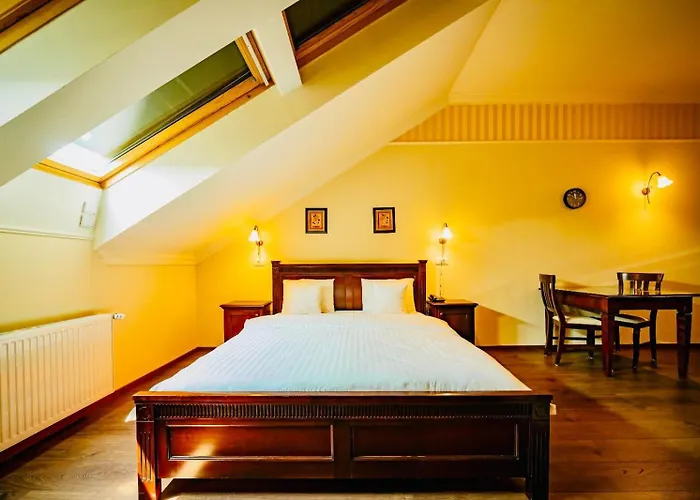 Joy Ruby Red Retreat Apartment *